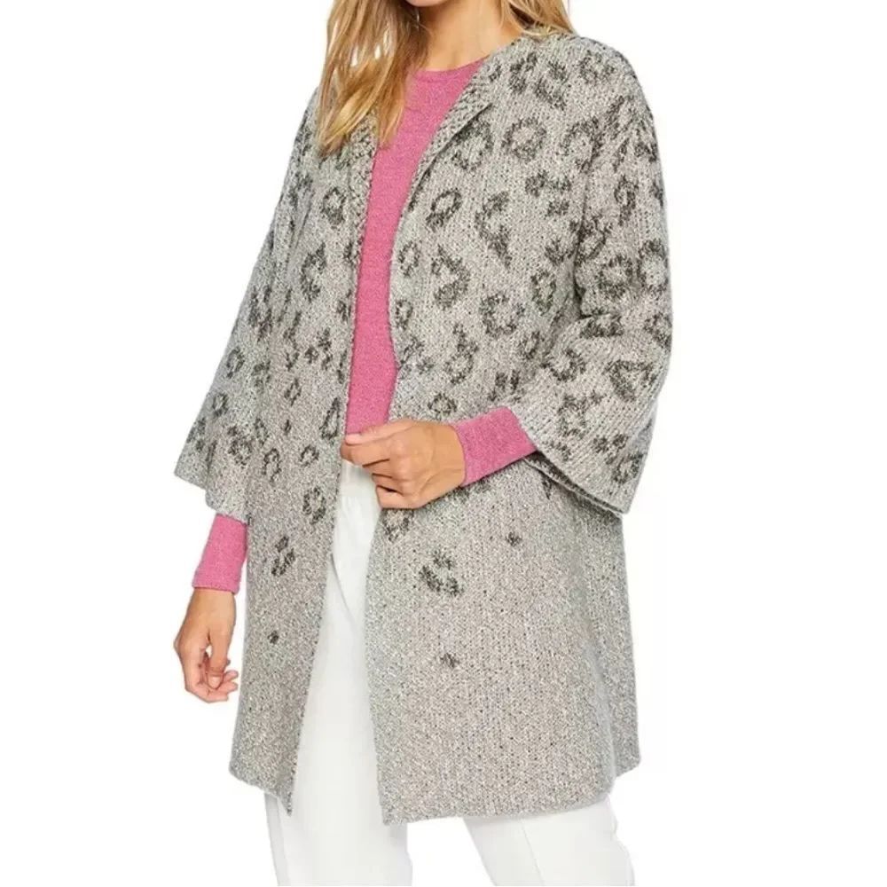 Cupcakes & Cashmere Kline Tonal Leopard Cardigan Size Small